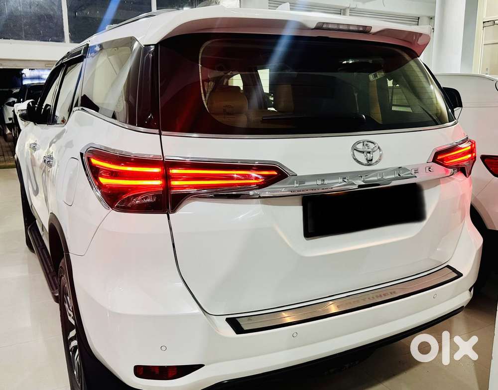 Toyota Fortuner 4x2 At 2.8 Diesel, 2021, Diesel