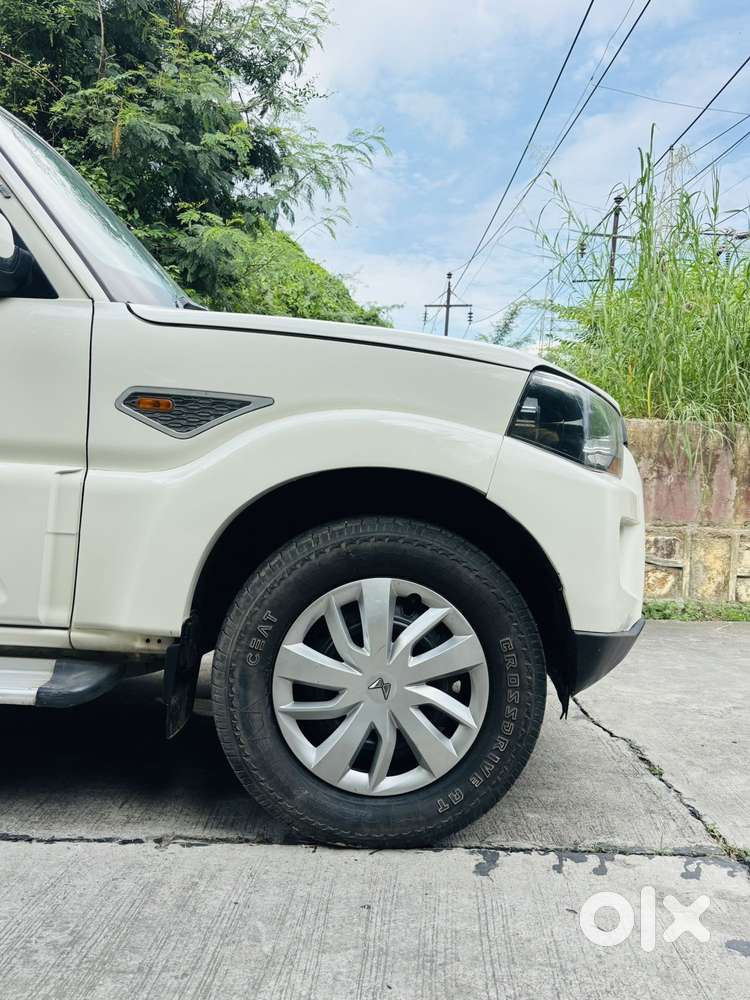 Mahindra Scorpio S4 Plus 9s, 2016, Diesel