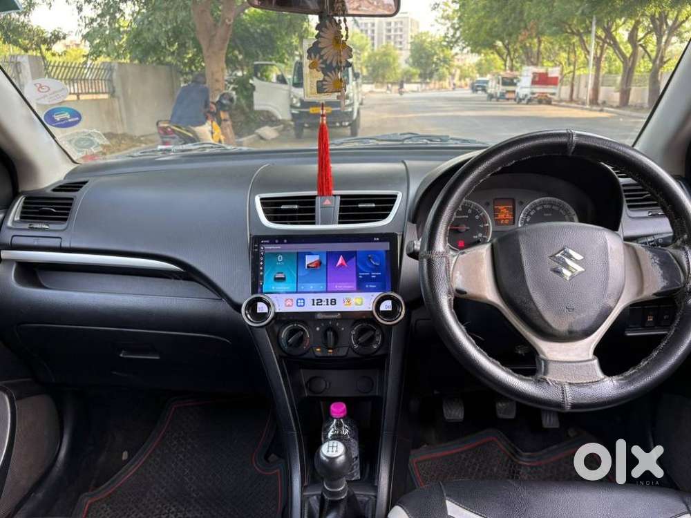Maruti Suzuki Swift Vxi 1.2 Abs Bs-iv, 2013, Petrol