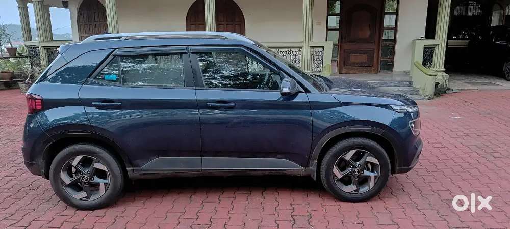 Hyundai Venue Sx Mt 2019 Diesel Well Maintained