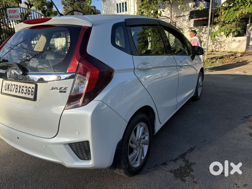 Honda Jazz V Cvt, 2017, Petrol
