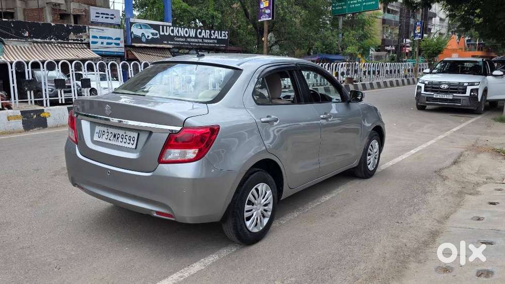 Maruti Suzuki Dzire 1.2 Vxi, 2022, Petrol