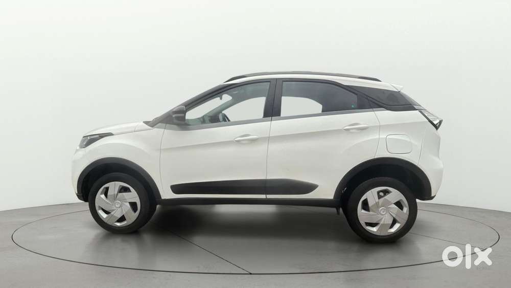 Tata Nexon 1.2 Revotron Xz, 2022, Petrol