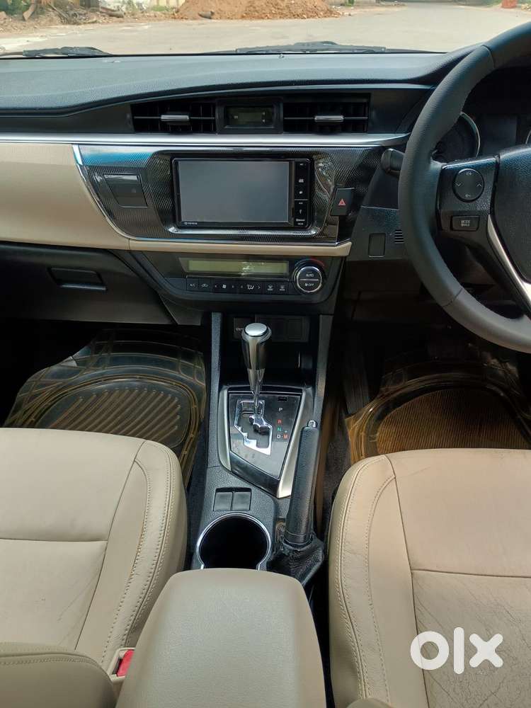 Toyota Corolla Altis Vl At, 2016, Petrol