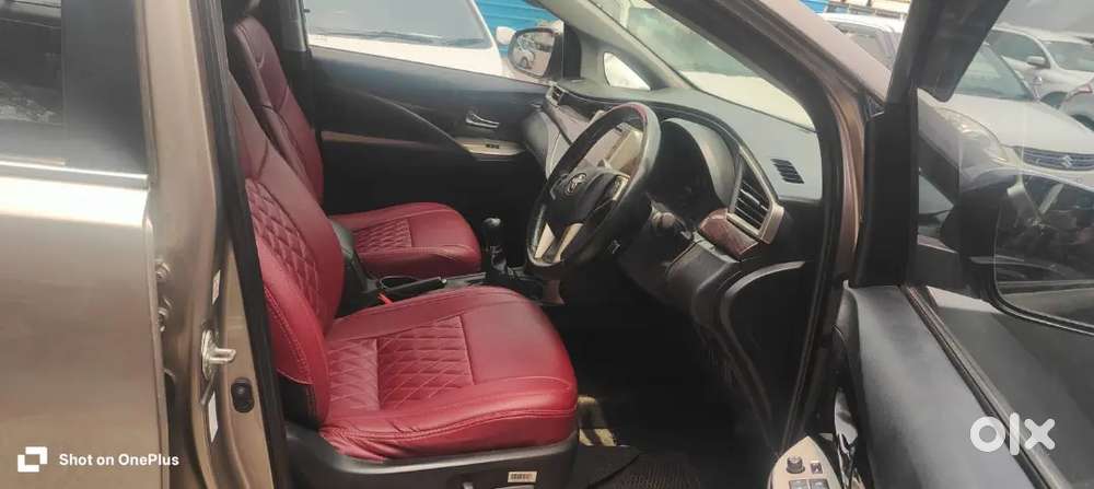 Toyota Innova Crysta 2018 Diesel 200000 Km Driven