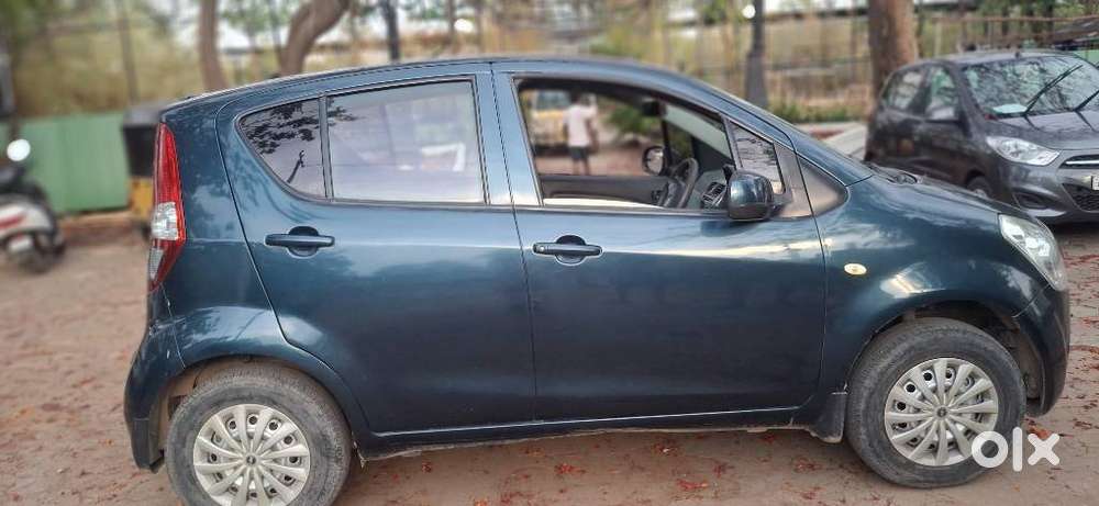 Maruti Suzuki Ritz Lxi, 2011, Petrol