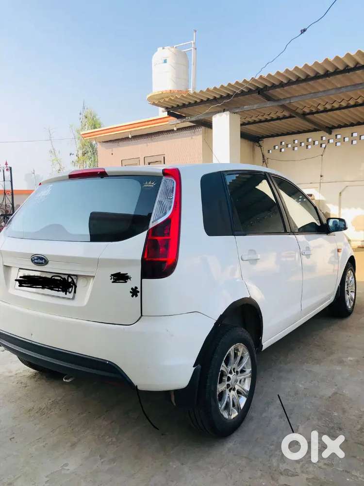 Ford Figo 2010 Diesel 127000 Km Driven