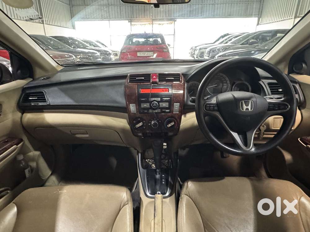 Honda City 2011-2013 V At Avn, 2012, Petrol