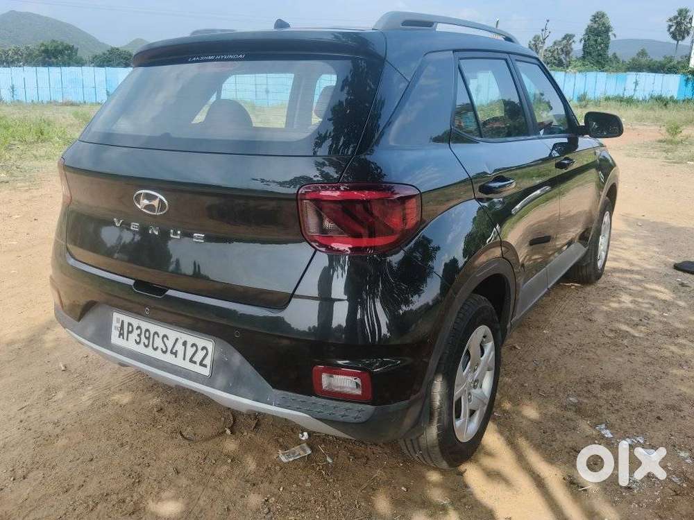 Hyundai Venue S Plus Mt 1.2 Kappa, 2019, Petrol