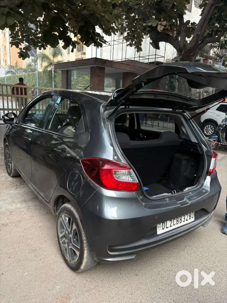 Tata Tiago 2020, Top Model