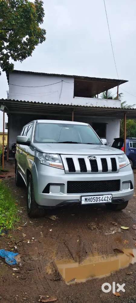 Mahindra Tuv 300 2018