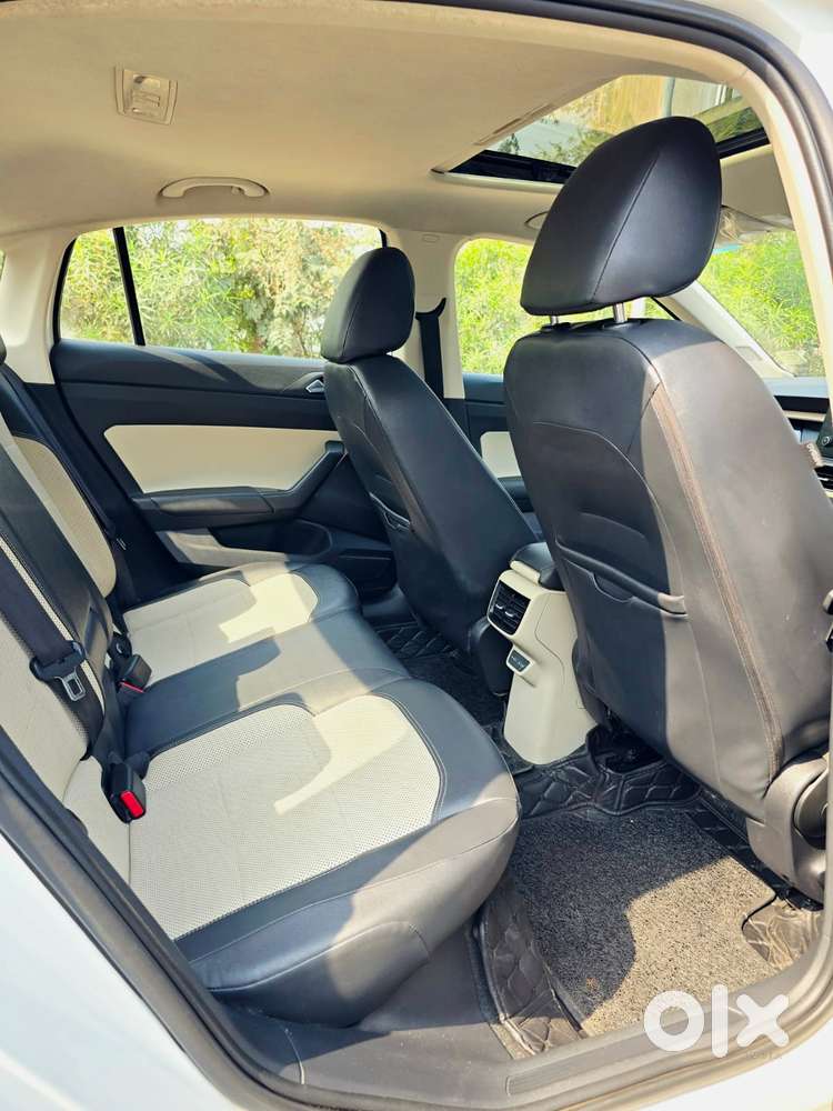 Skoda Slavia 1.0 Tsi Style, 2023, Petrol