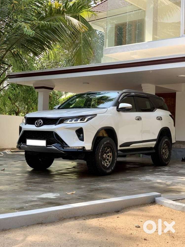 Toyota Fortuner Legender 4x2 At 2.8, 2023, Diesel