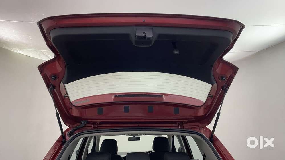 Volkswagen Taigun 1.0 Tsi Highline At, 2022, Petrol