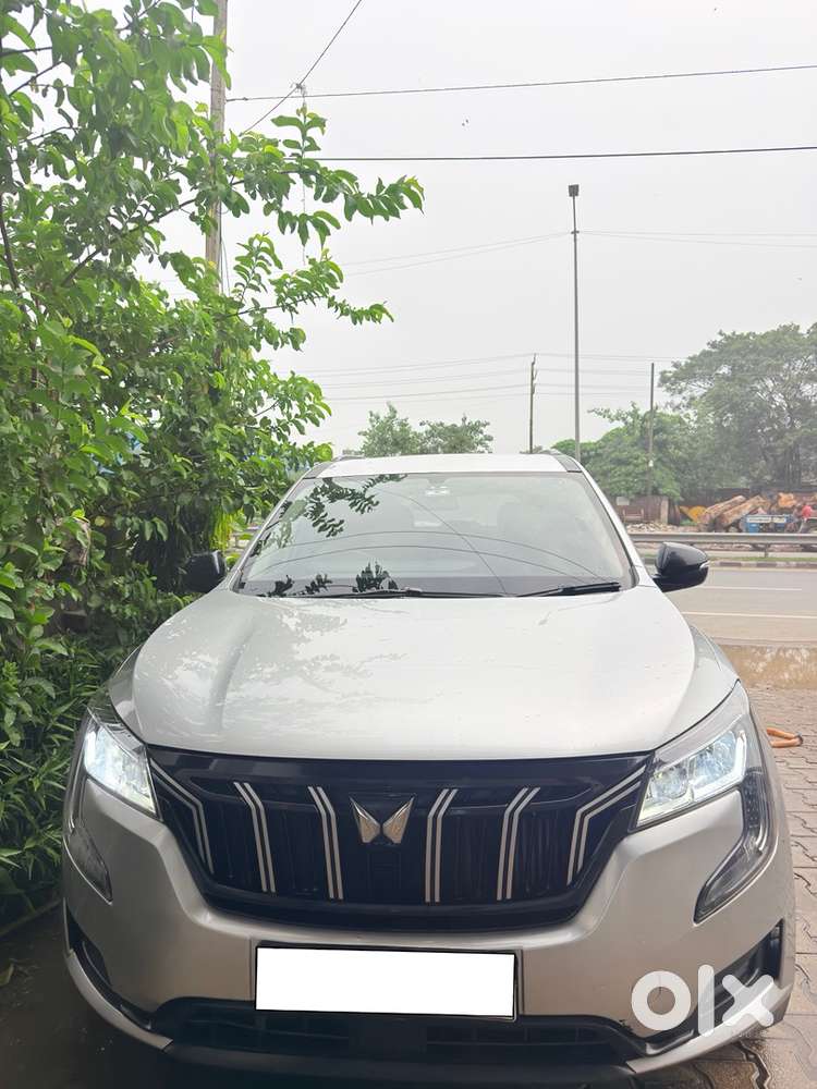 Mahindra Xuv700 Petrol 2023
