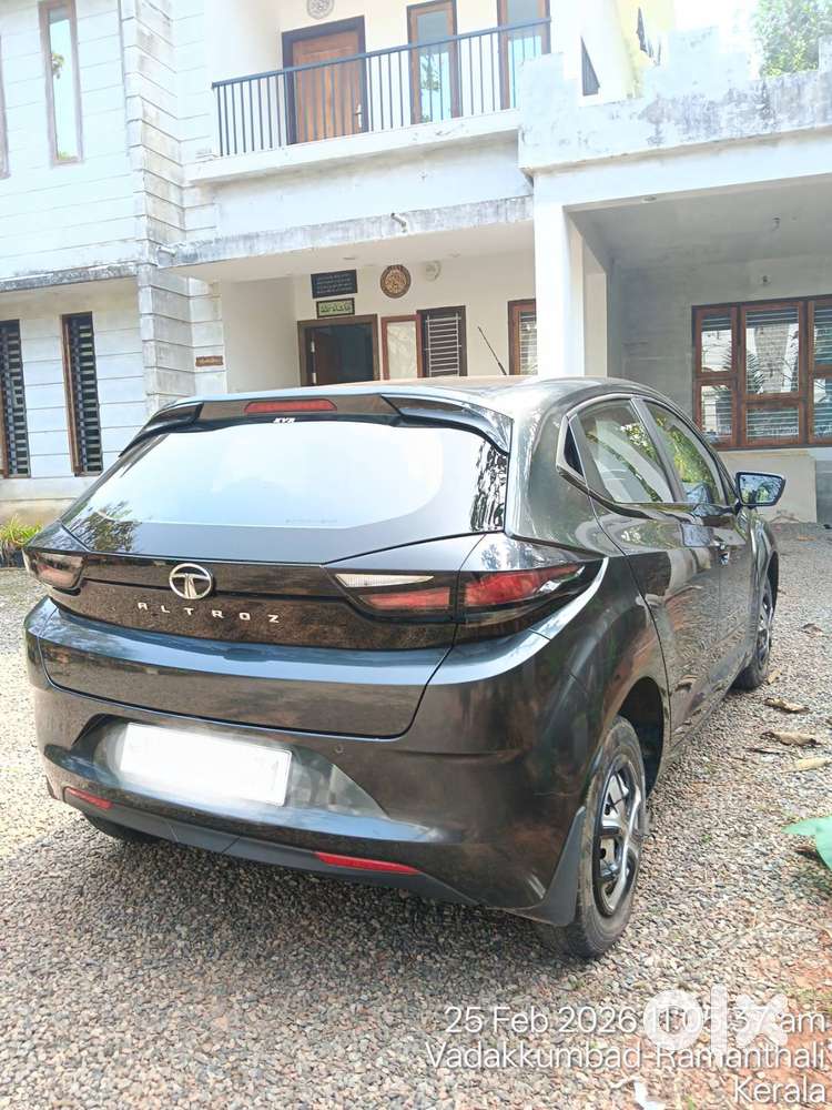 Tata Altroz 1.2 Xe 2021 Petrol