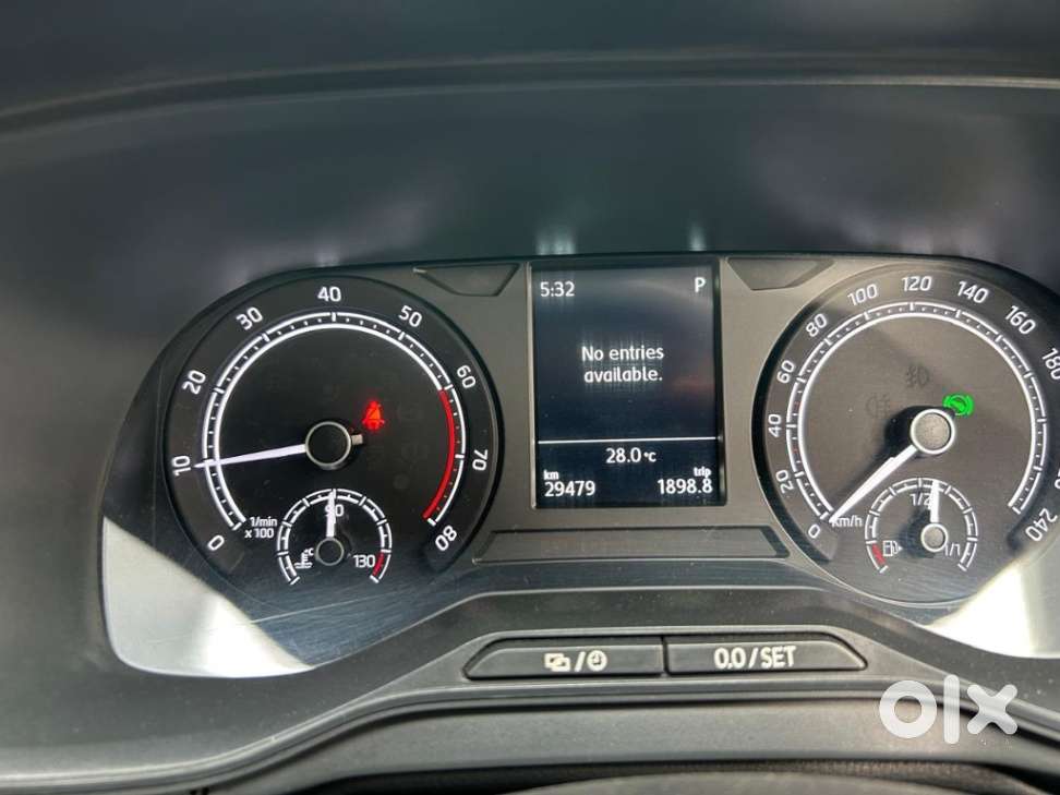 Skoda Kushaq 1.0 Tsi Style At, 2022, Petrol