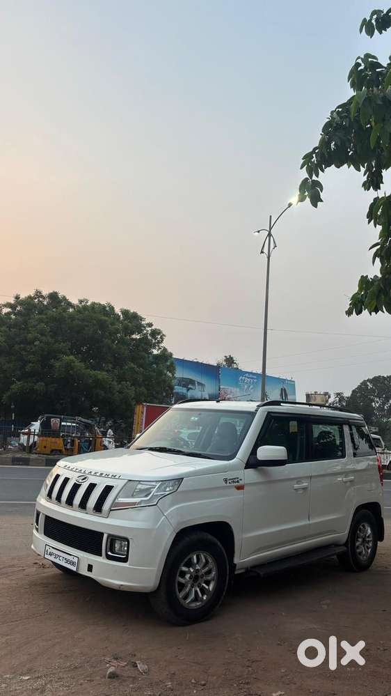 Mahindra Tuv 300 T10, 2016, Diesel