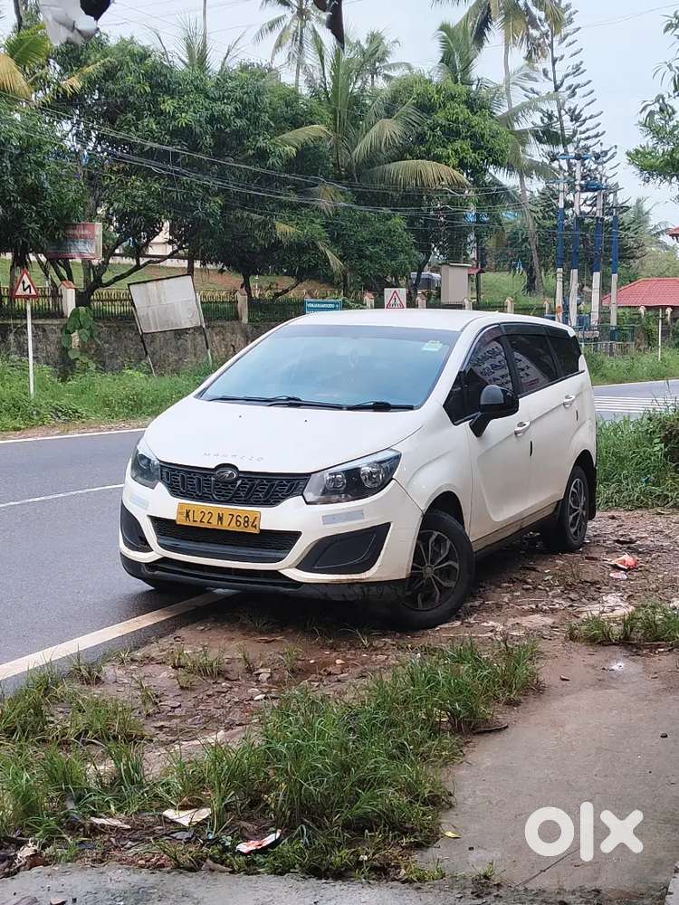 Mahindra Marazzo Diesel 2020 Variant