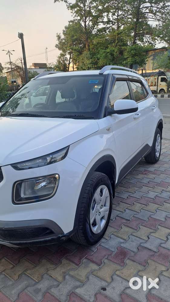 Hyundai Venue S 1.2 Petrol, 2021, Petrol