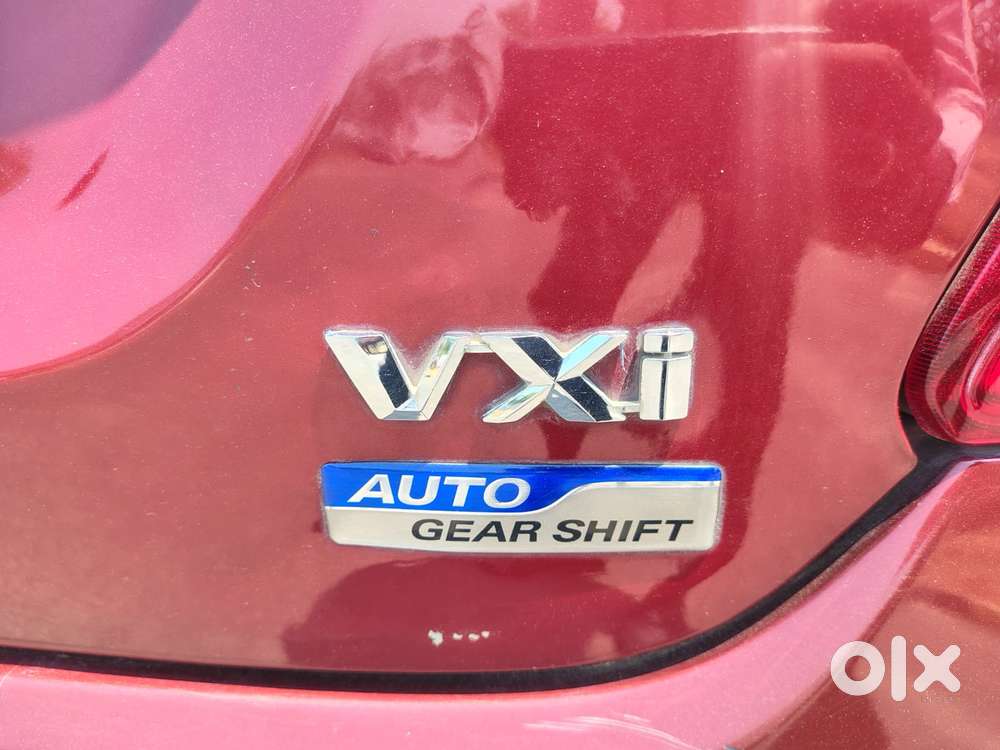 Maruti Suzuki Swift Dzire Amt Zxi, 2018, Petrol