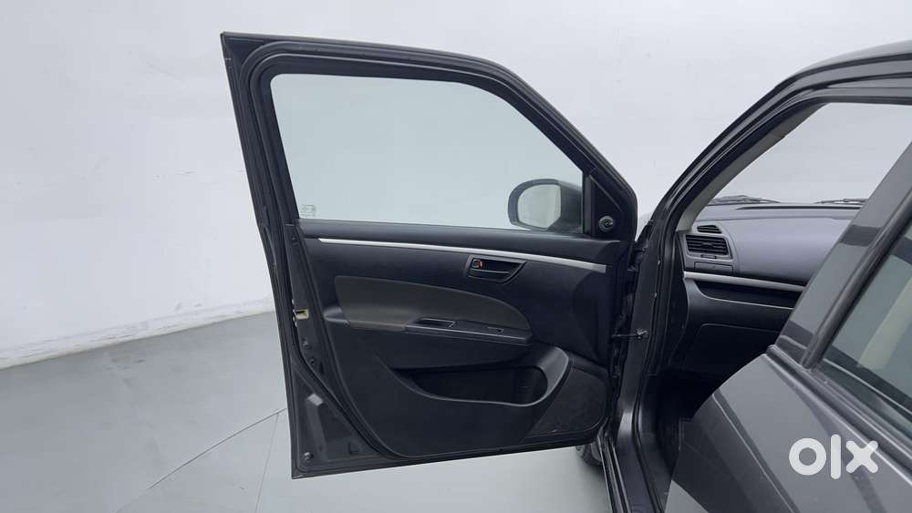 Maruti Suzuki Swift 1.2 Lxi (o), 2015, Petrol