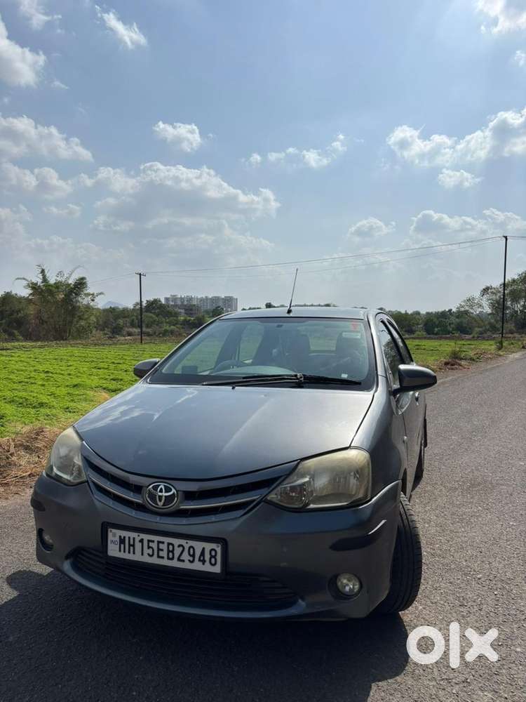 Toyota Etios Petrol 2013
