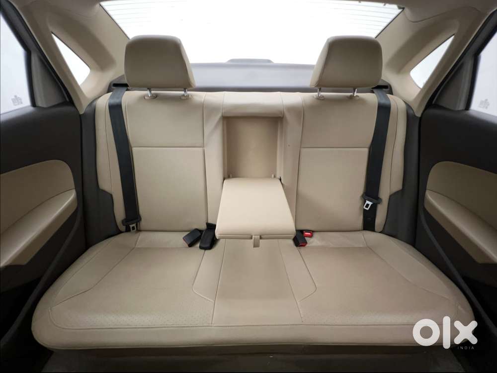 Volkswagen Vento 2010-2013 Petrol Highline, 2016, Petrol