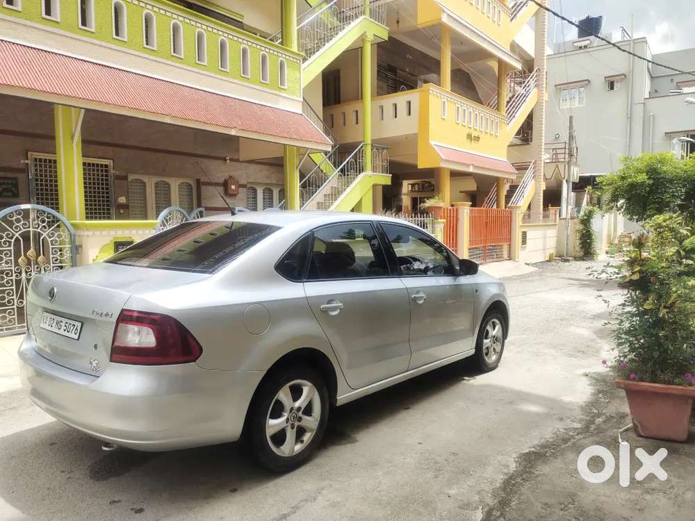 Skoda Rapid 1.6 Naturally Aspirated Automatic,