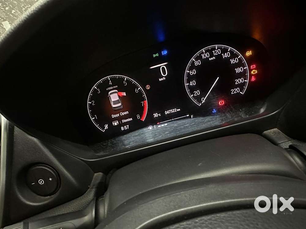 Honda City Zx 2022 Petrol 47522 Km Driven