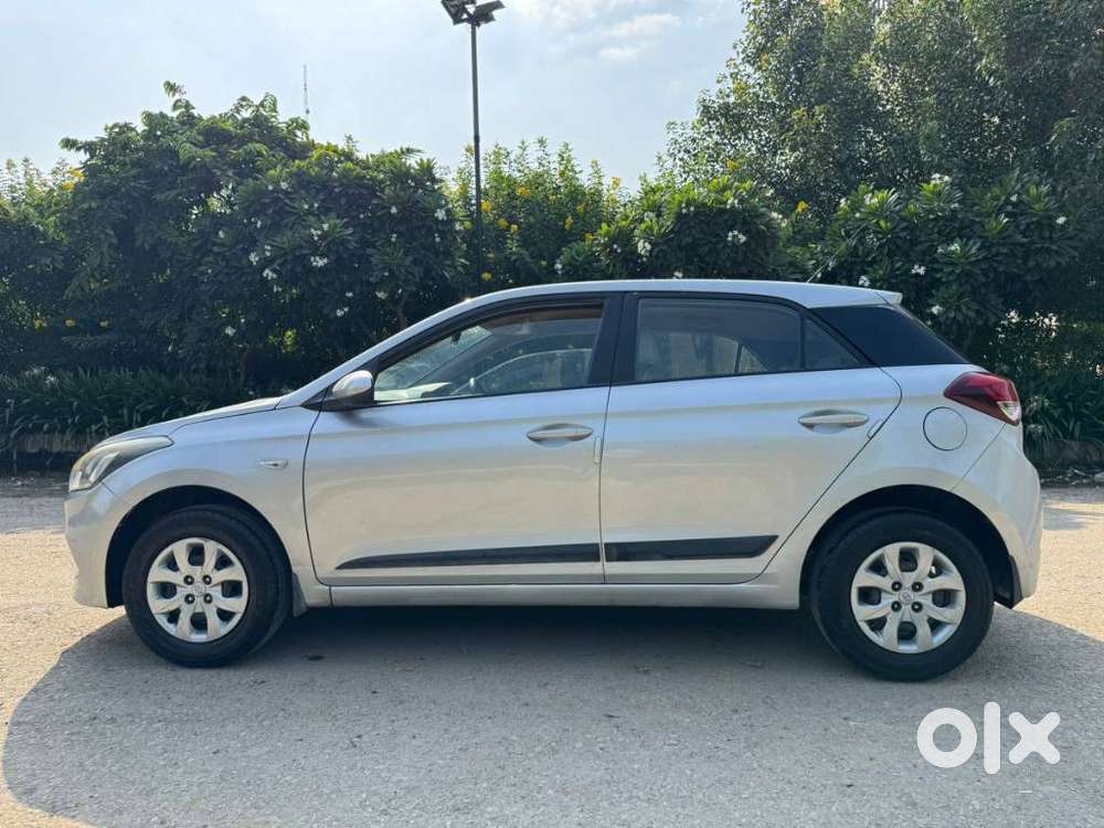 Hyundai Elite I20 Magna+ Vtvt, 2016, Petrol