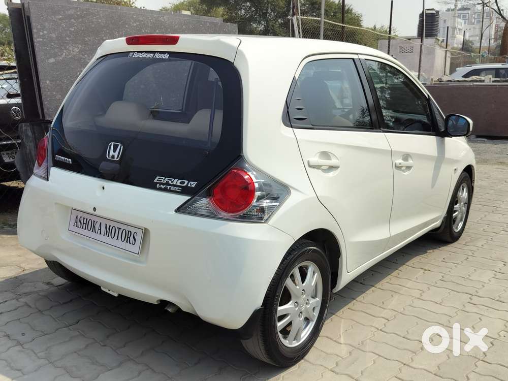 Honda Brio 2011-2013 V Mt, 2012, Petrol