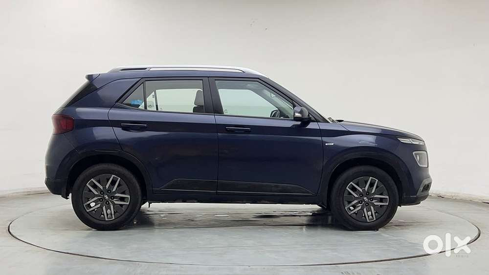 Hyundai Venue 1.0 Sx Turbo Imt, 2022, Petrol