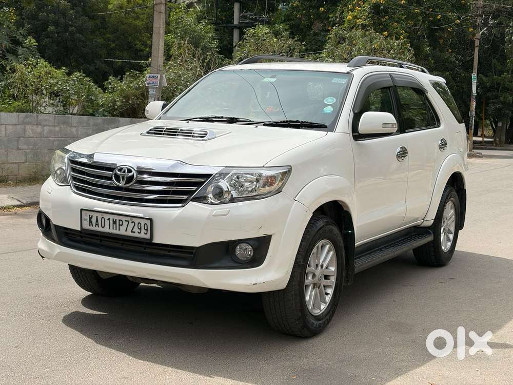 Toyota Fortuner 4x2 At, 2012, Diesel