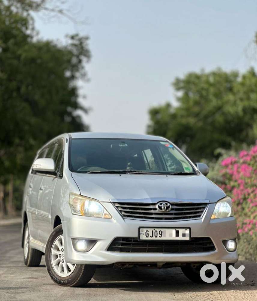 Toyota Innova 2.5 V 7 Str, 2012, Diesel