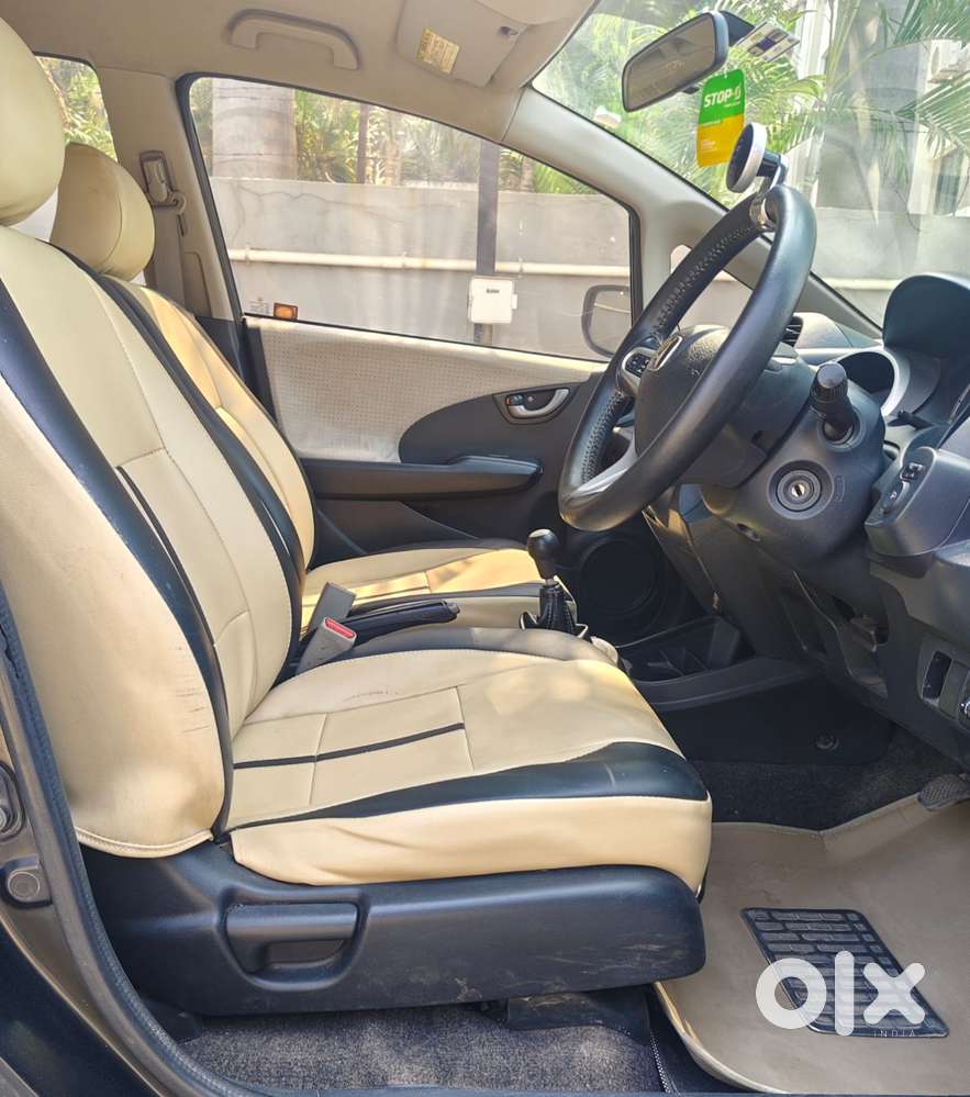 Honda Jazz Base Old, 2010, Petrol