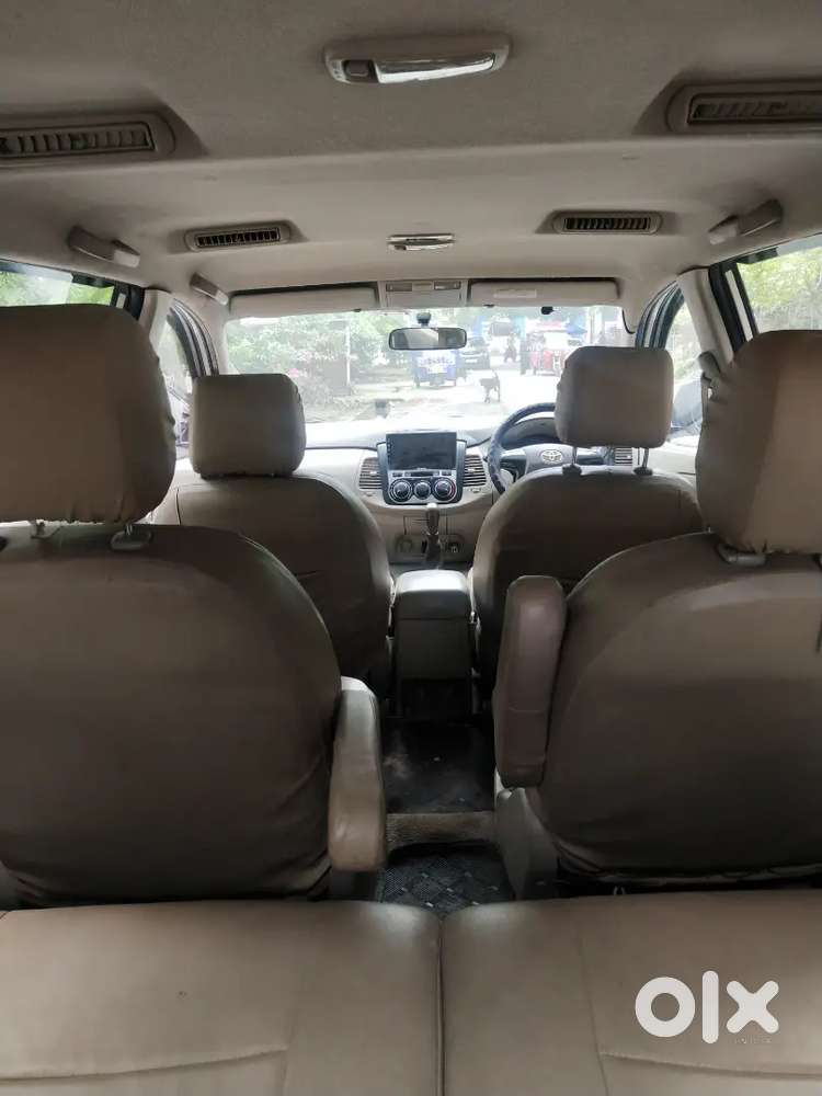 Toyota Innova 2.5 2012