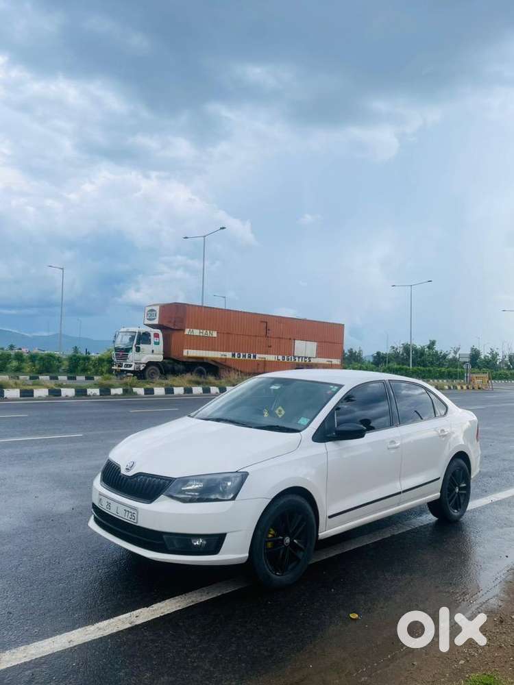 Skoda Rapid 2021 Petrol Well Maintained