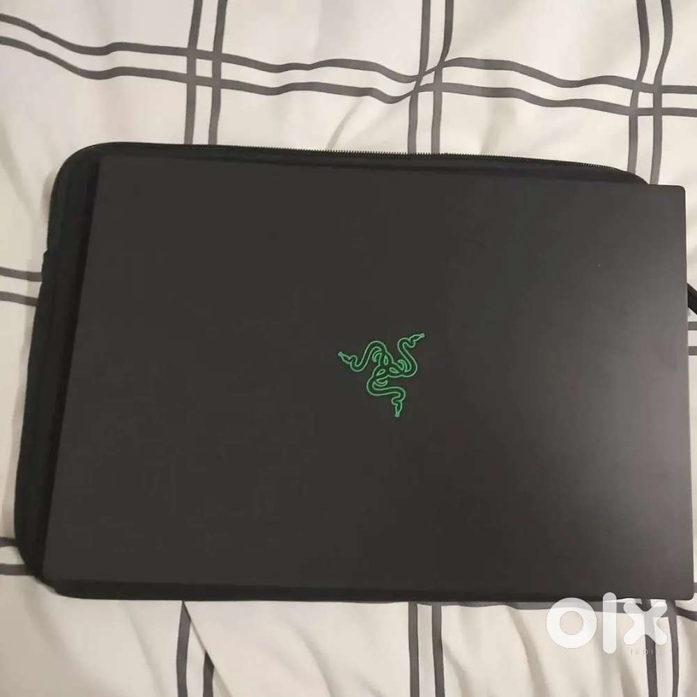 Lenovo Legion Pro 7 16IRX8H 4090, I9 13th Gen, 32GB RAM , 2TB SSD, 240
