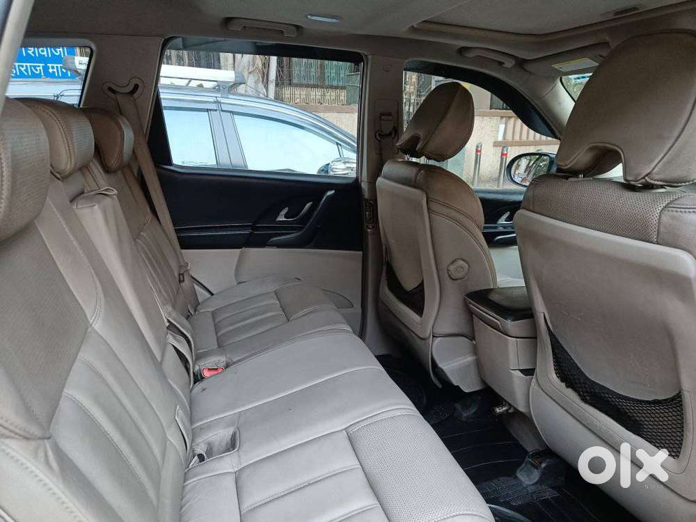 Mahindra Xuv500 2.2 W10 Sportz Edition Mt, 2016, Diesel