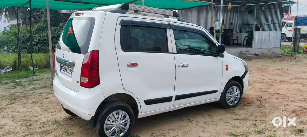Maruti Suzuki Eeco 7 Seater Standard, 2012, Petrol