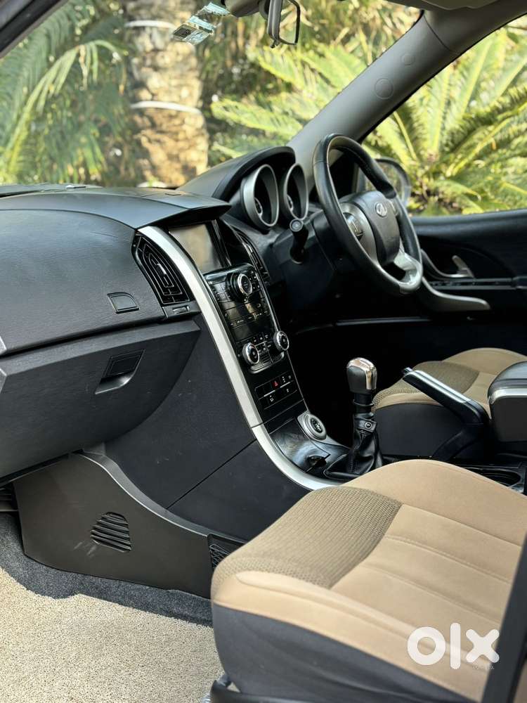 Mahindra Xuv500 W9, 2021, Diesel