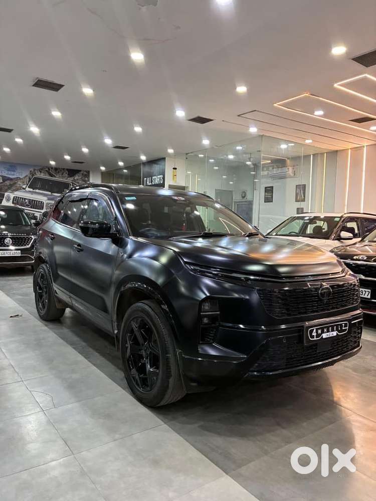 Tata Safari Accomplished X Plus 7 Str Dark Edition At, 2024, Diesel