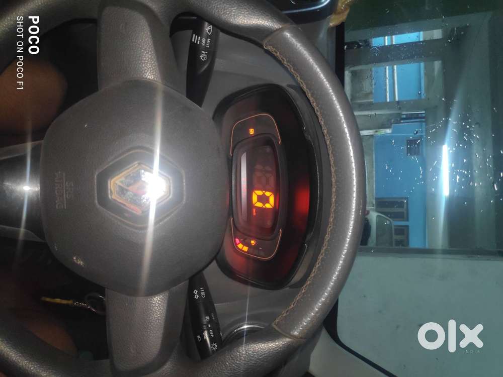 Renault Kwid 2016 Petrol Well Maintained