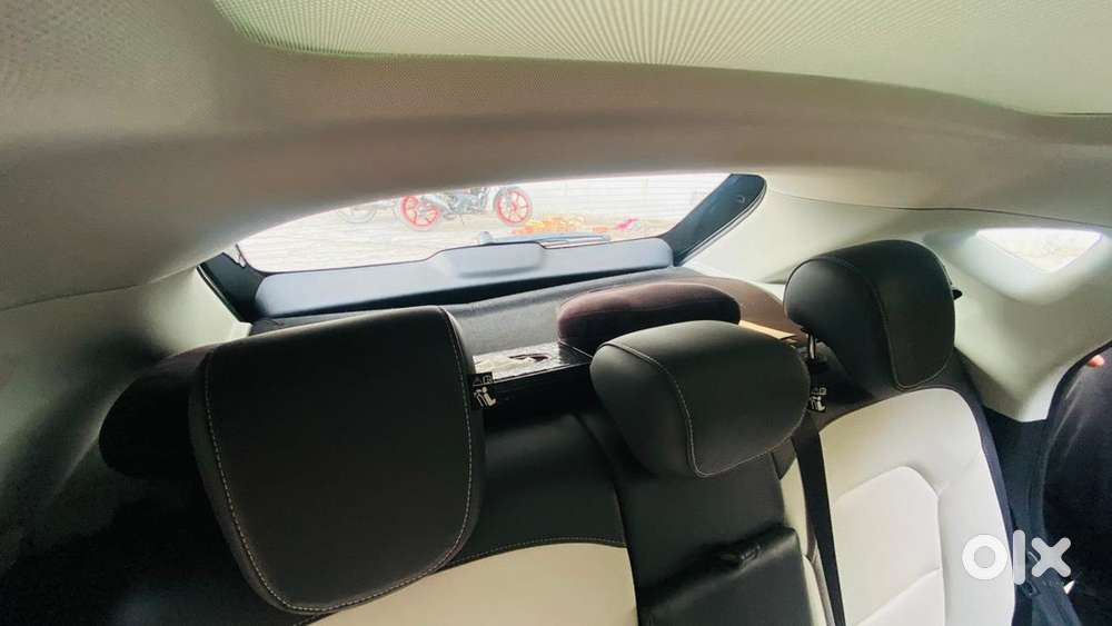 Mg Astor Petrol 2023 First-owner Car