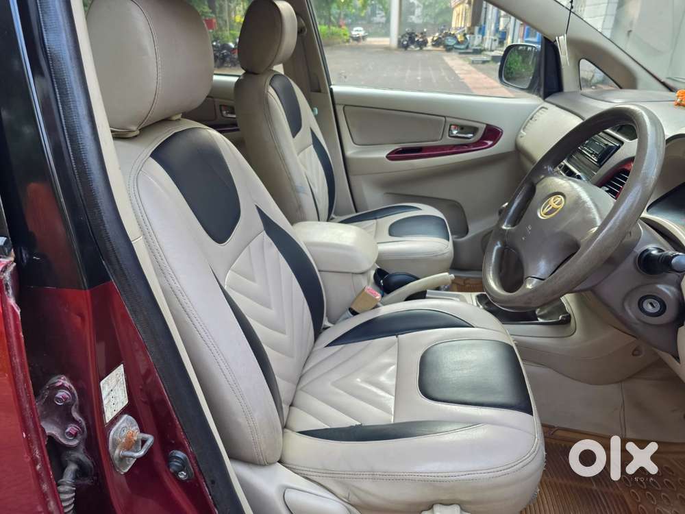 Toyota Innova 2.5 V 7 Str, 2006, Diesel