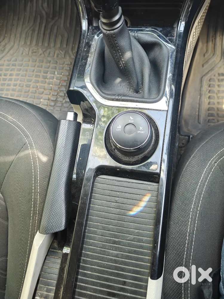 Tata Nexon 2021 Top Model (o)