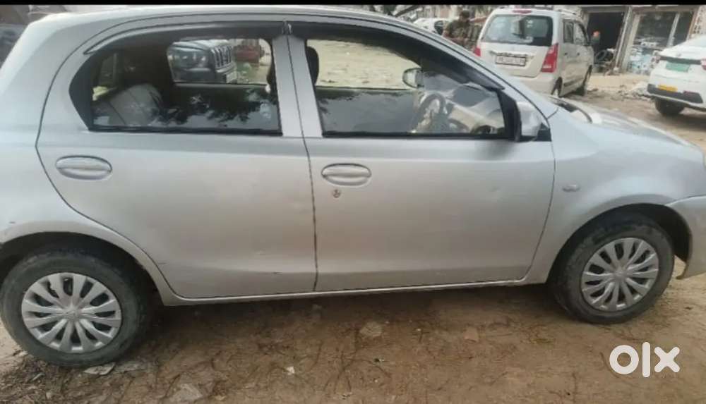 Toyota Etios Liva 2015