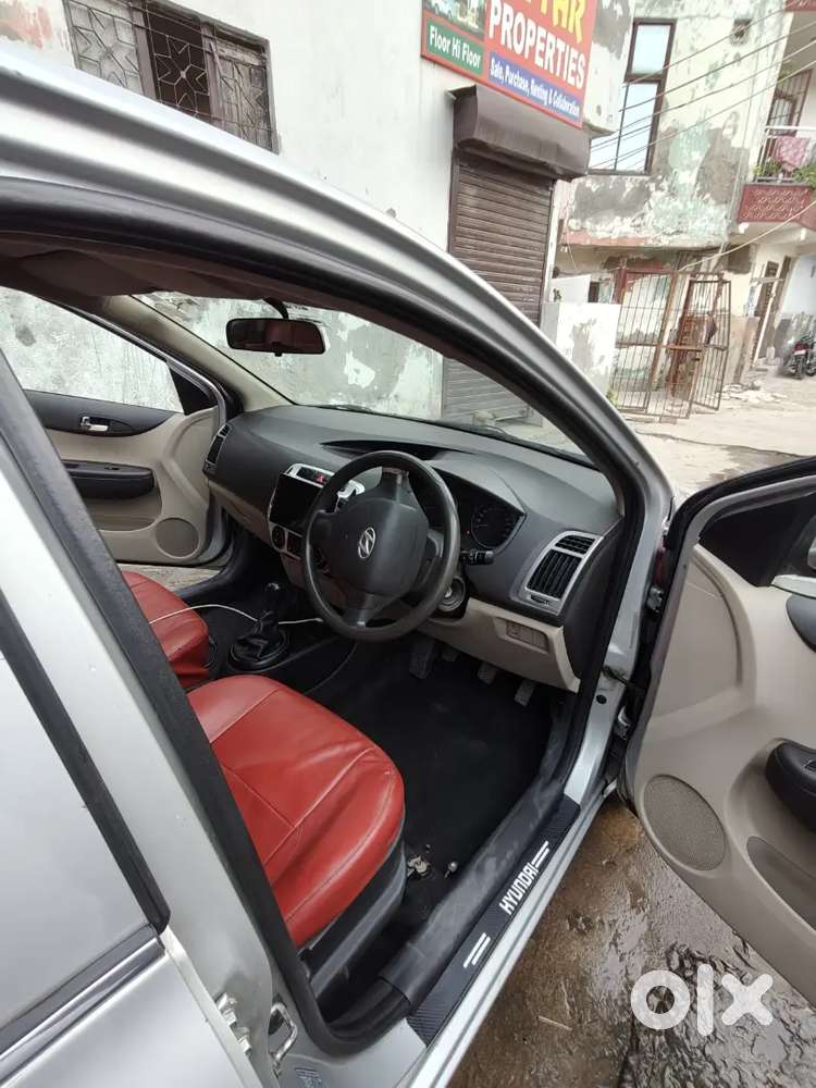 Hyundai I20 2012 Petrol Well Maintained