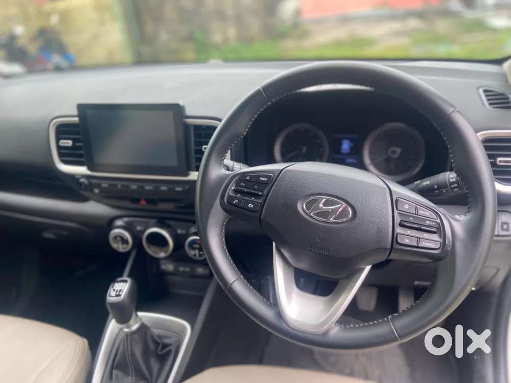 Hyundai Venue 1.0 Sx (o) Turbo Imt, 2022, Petrol